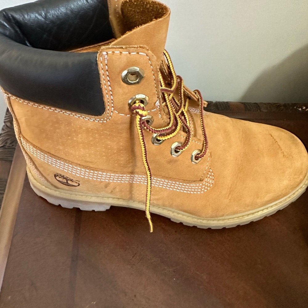 Timberland - Picture 3 of 4